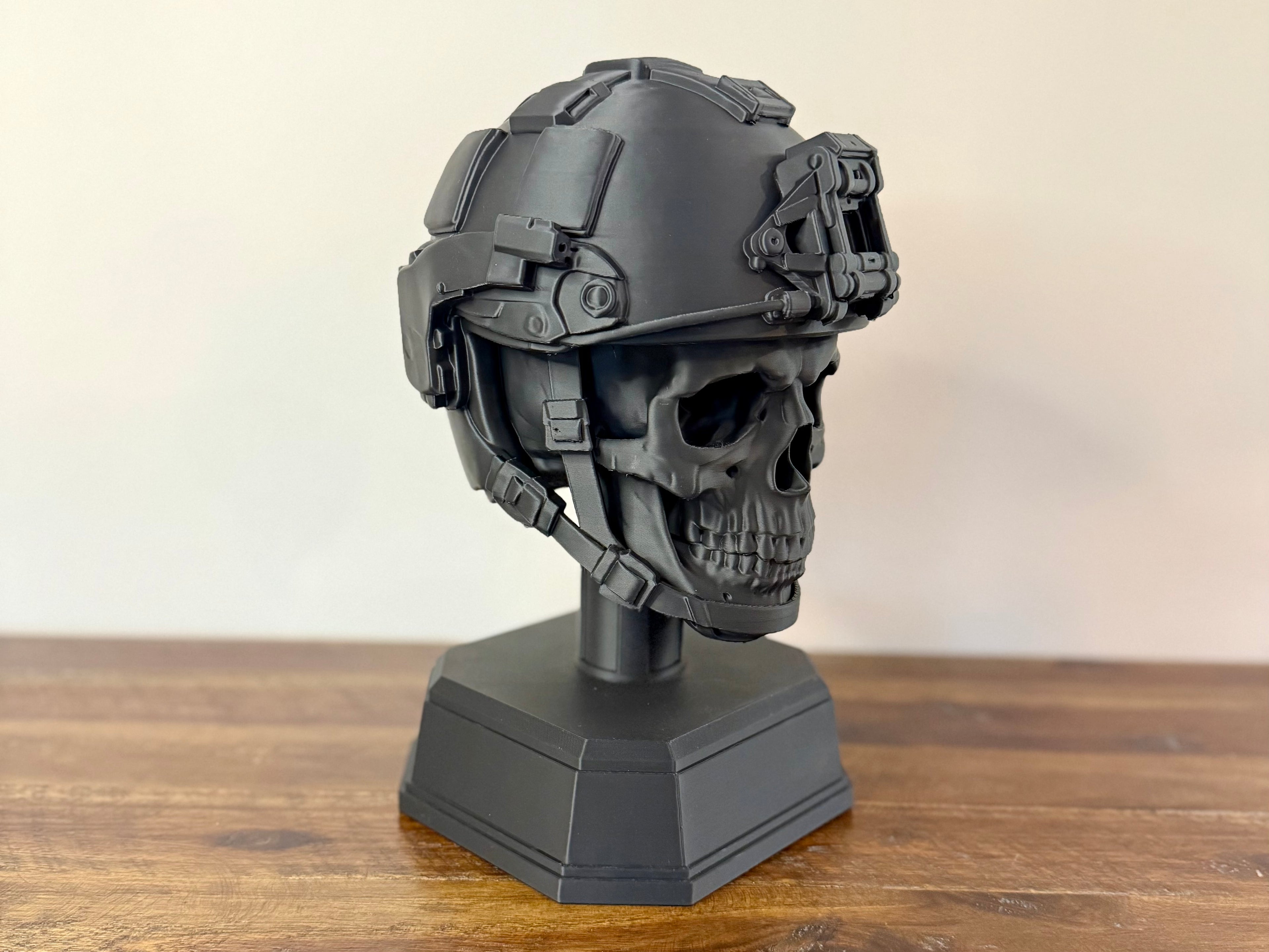 Tactical Skull Headphone Stand